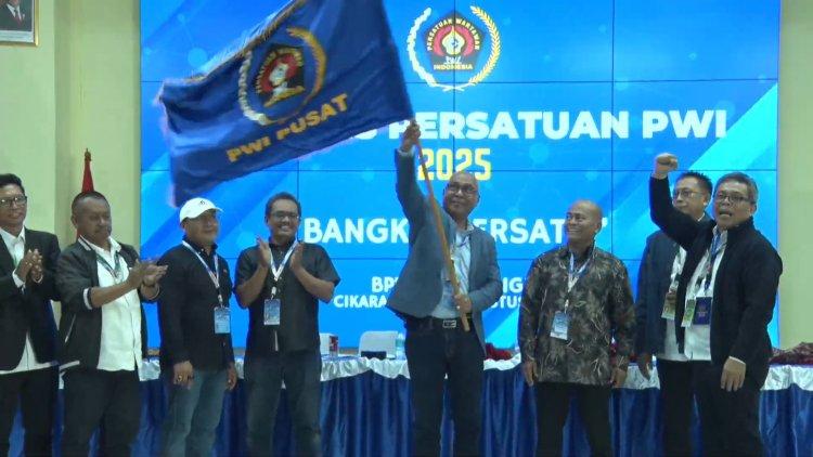 Raup 52 Suara, Dirut LKBN Antara Akhmad Munir Terpilih jadi Ketum PWI